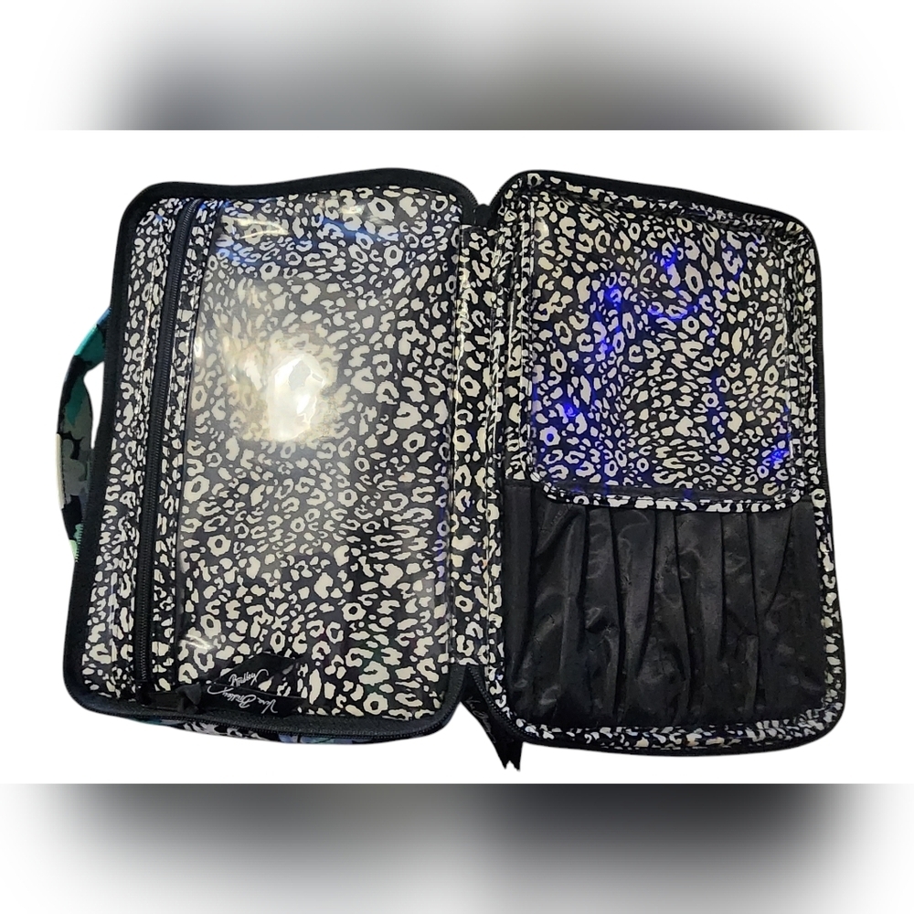 Vera Bradley Large Blush & Brush Makeup Case, Camofloral​ - Picture 5 of 8